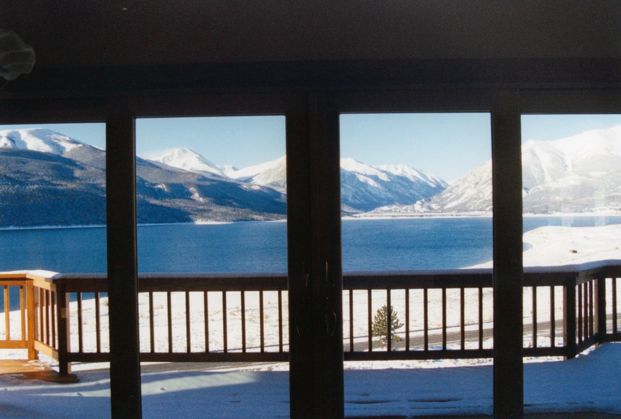 View from Twin Lakes dining room 04